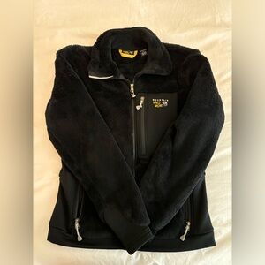 Mountain Hard Wear women’s fleece in black, size medium